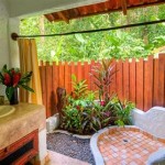 Caribbean Resorts With Outdoor Showers